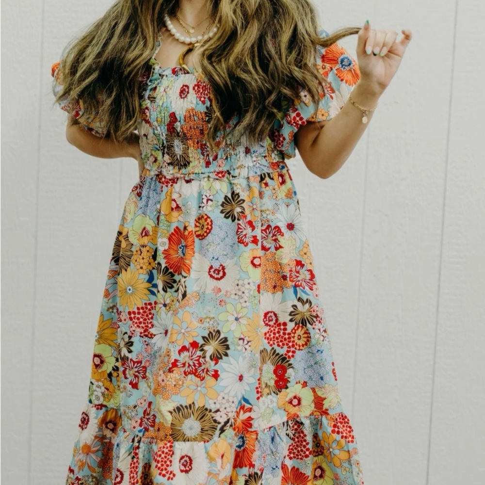 Listicle Floral Puff Sleeve Dress - Picture 3 of 4